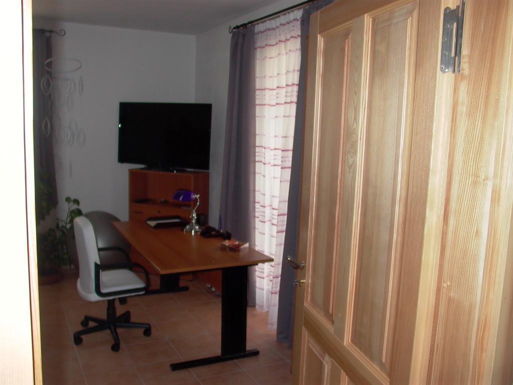 Woltersdorf  Gaestezimmer Ferienwohnung Villa Alexa, Mit Wallbox חדר תמונה