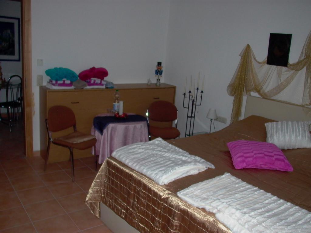 Woltersdorf  Gaestezimmer Ferienwohnung Villa Alexa, Mit Wallbox חדר תמונה