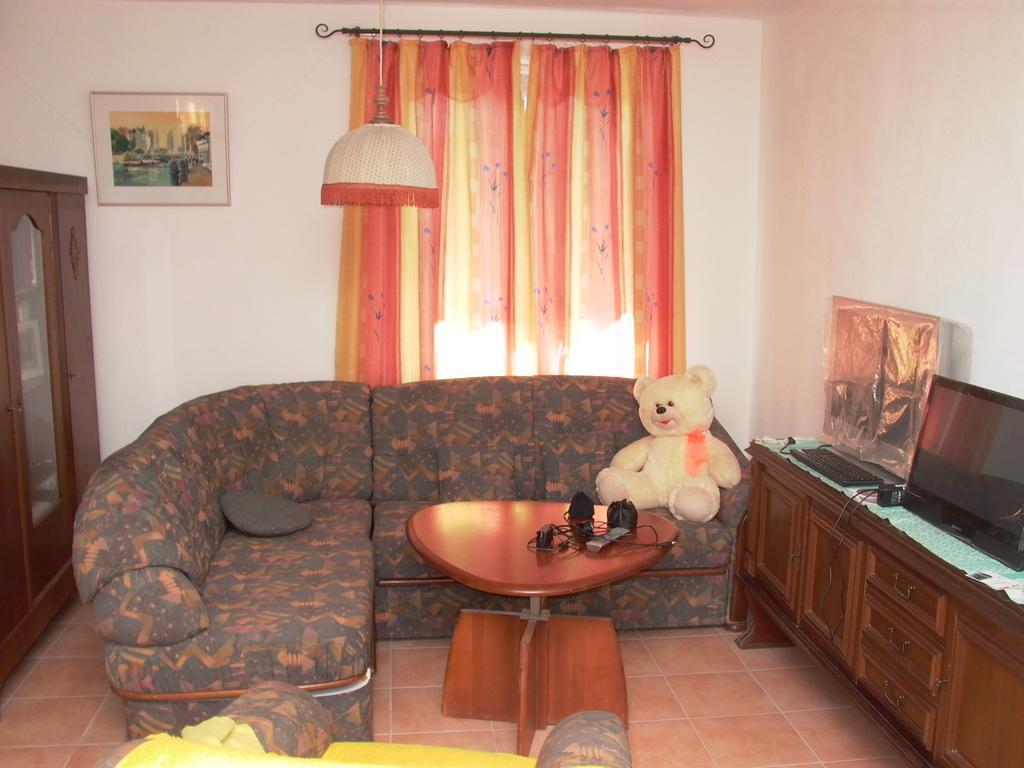 Woltersdorf  Gaestezimmer Ferienwohnung Villa Alexa, Mit Wallbox חדר תמונה